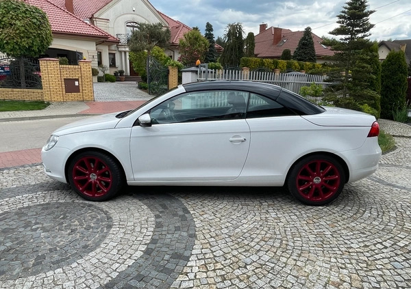 Volkswagen Eos cena 39500 przebieg: 174870, rok produkcji 2010 z Białystok małe 631